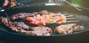 How to Master Weber Grilling in Wet Weather