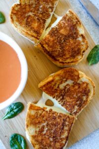 Grilled Cheese at Starbucks: Prices, Stories, and Tips [Everything You Need to Know]